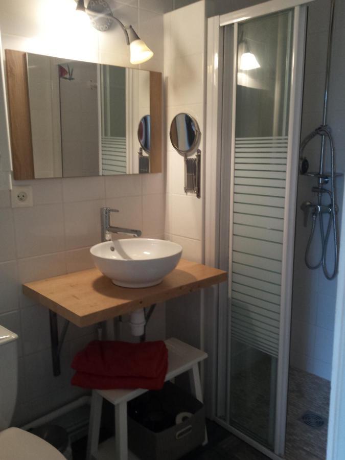 Chambres Des Rosiers Sennevieres Екстериор снимка
